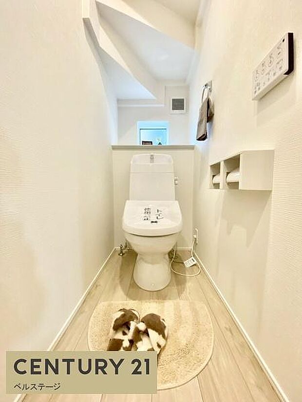 トイレは1階と2階にございます!