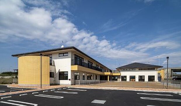 うみまち保育園まで1986m