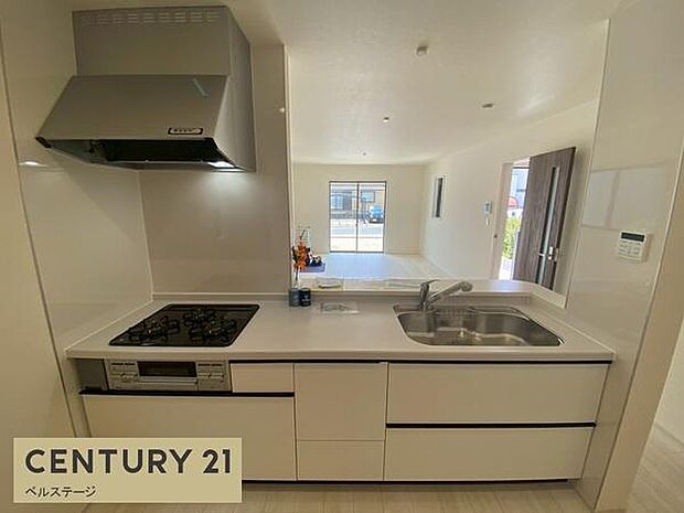 同仕様 収納スペース豊富でスッキリ!