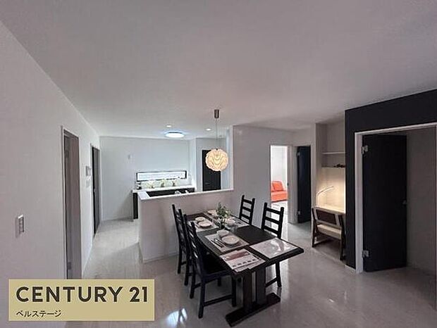 ゆったりくつろげる広々リビング!