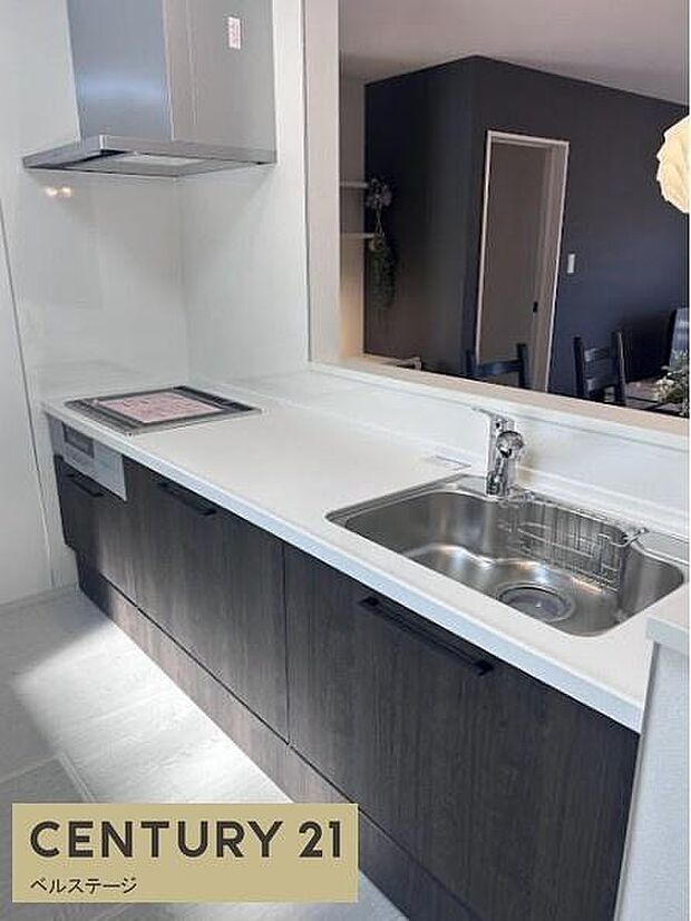 広いシンクで洗い物も楽々!