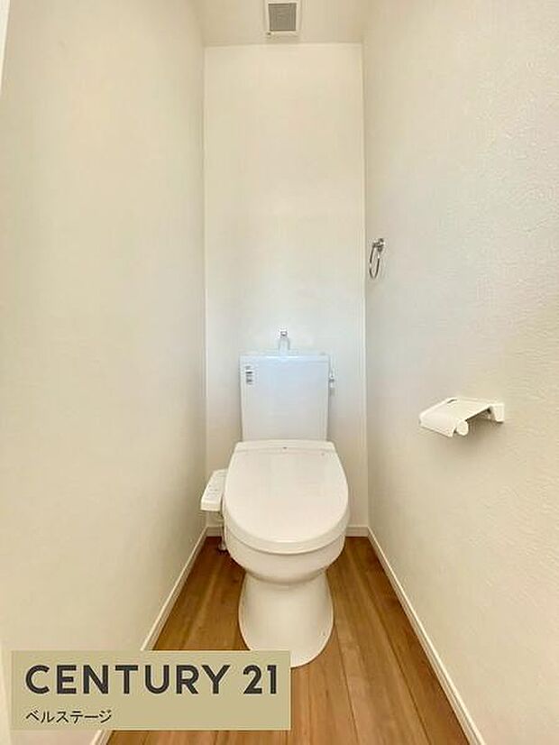 機能性と清潔感を兼ね揃えたトイレ空間