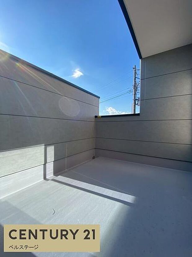 とてもきれいなバルコニーです