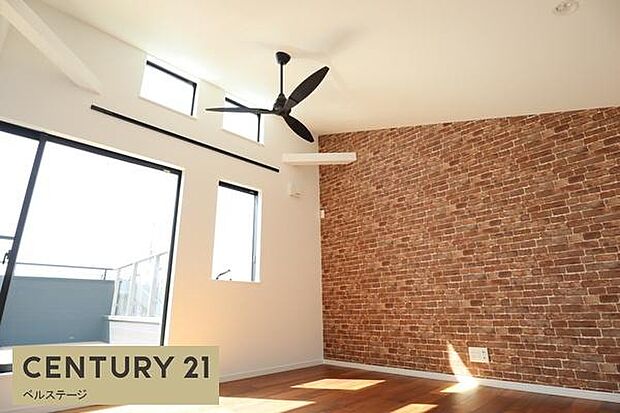 同仕様 窓からしっかり光が入りポカポカ!