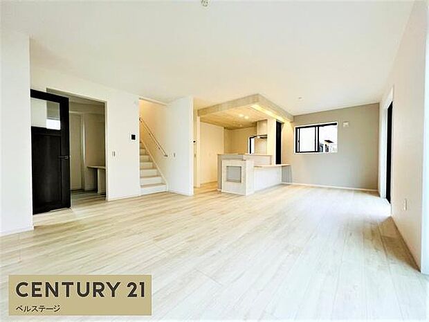 同仕様 家族の笑顔も増えるリビングです!