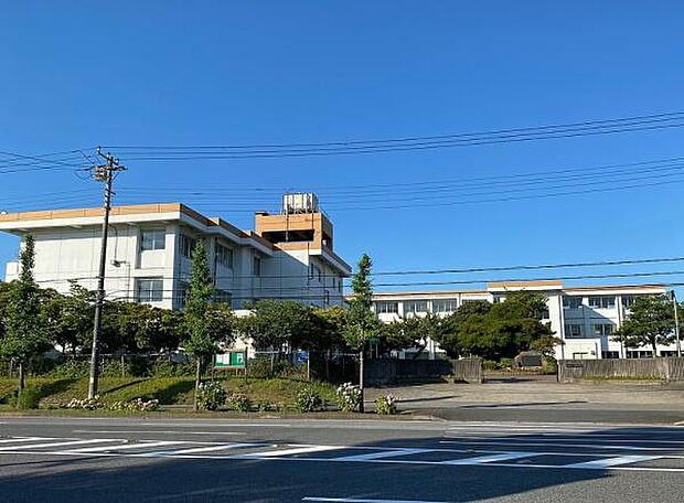 市原市立千種中学校まで1556m
