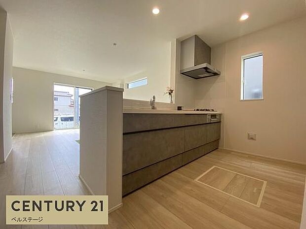 同仕様 オシャレなキッチンが素敵です!