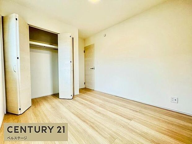 優しい色合いでくつろげる空間!