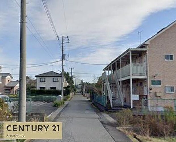 見通しの良い道路で、車の運転も安心です！