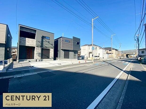 明るい陽射しが射し込みます！