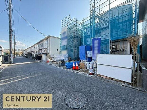 見通しの良い道路で、車の運転も安心です！