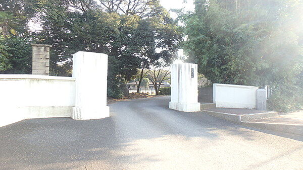 富津市立青堀小学校まで1440m