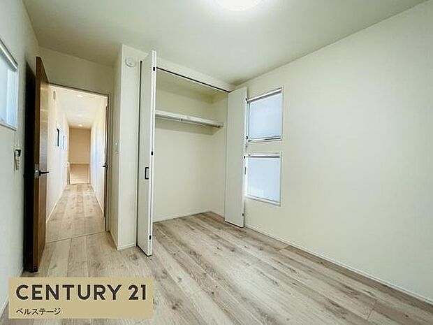 同仕様　全室収納付き、片付け簡単！