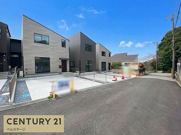 見通しの良い道路で、車の運転も安心です！