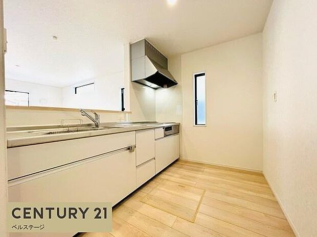 同仕様 お洒落なカウンターキッチン