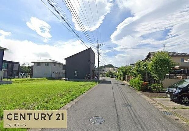 騒音の心配が少ない閑静な立地です!