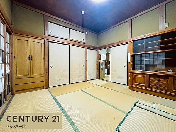 畳スペースでまったり！癒される空間です。