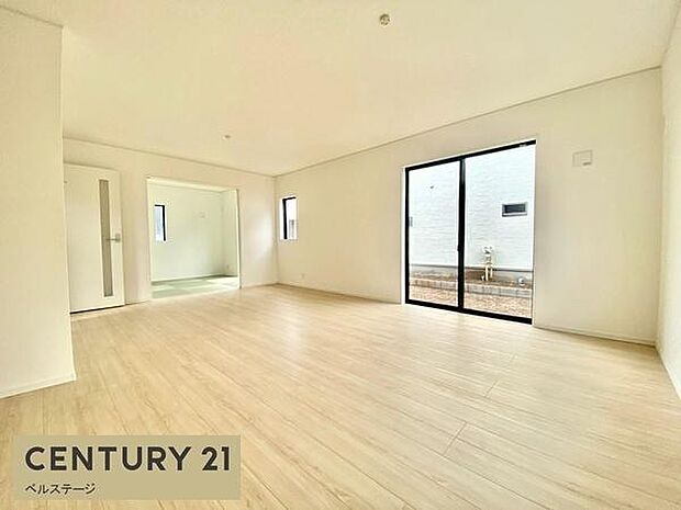 心地よい風が通り抜けるリビング！