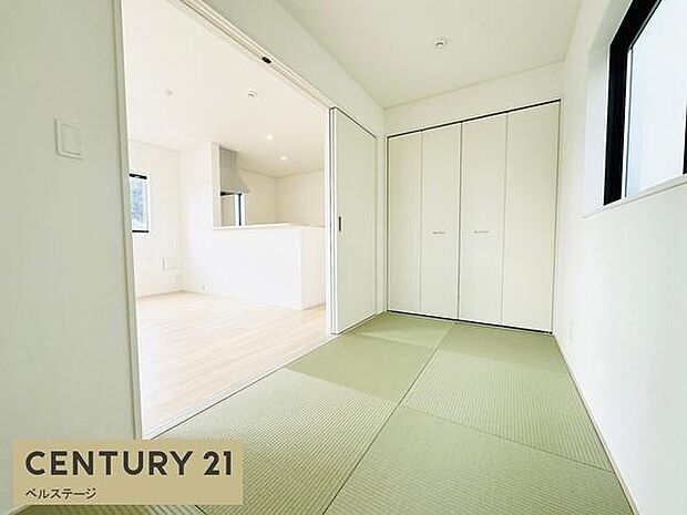 同仕様 落ち着いた雰囲気の和室