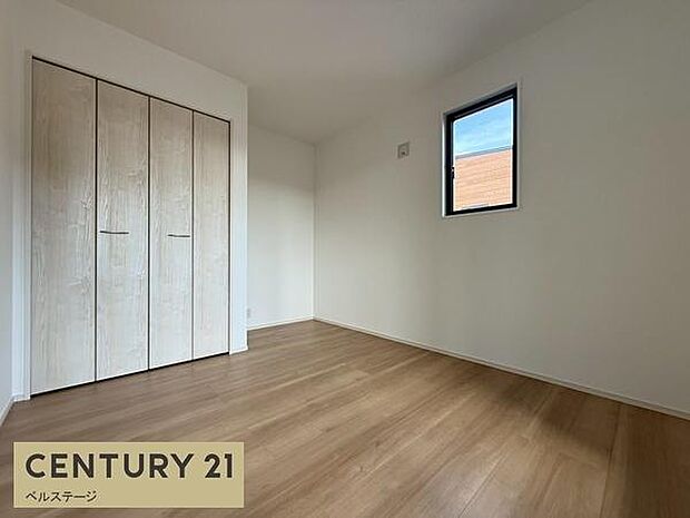 収納が付いた洋室でお部屋スッキリ