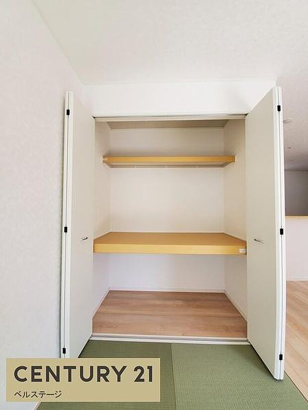 同仕様 和室にも収納があります!