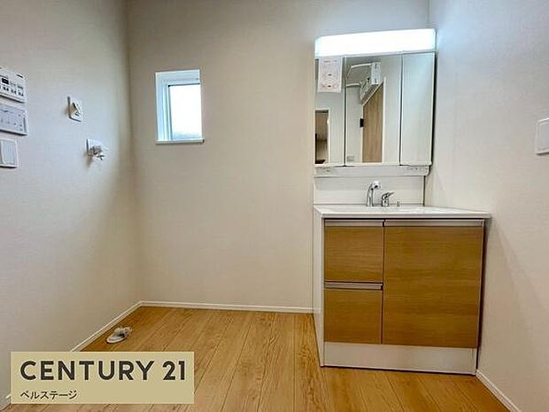 清潔感あふれる洗面スペース!