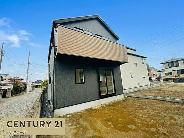 気持のいい風が吹き込みます!!