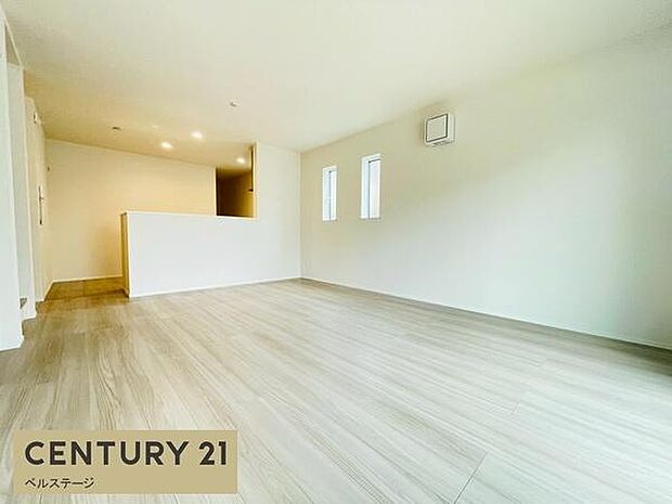 明るく快適な洋室