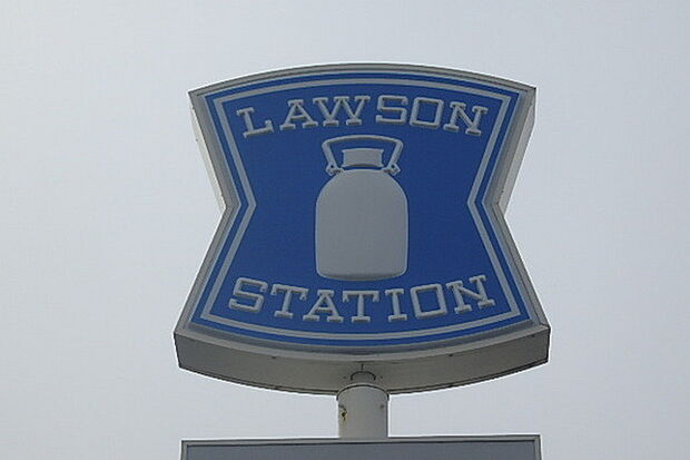 ローソン木更津金田インター店まで395m