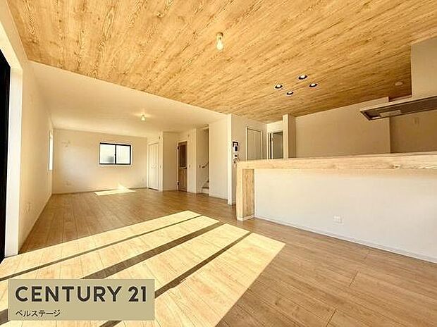 同仕様 開放感があり家族の会話も弾む空間