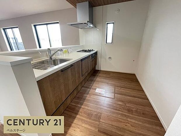 同仕様 お洒落なカウンターキッチン