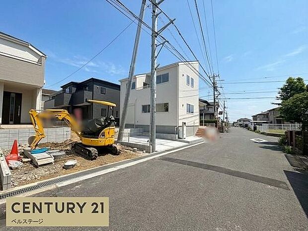 見通しの良い道路で、車の運転も安心です！