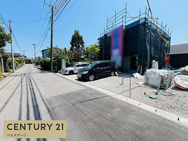 落ち着いた住環境の前面道路