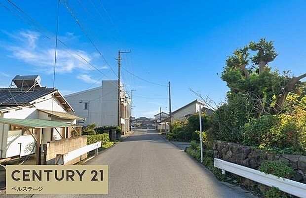 閑静な住宅街でのんびり過ごせます