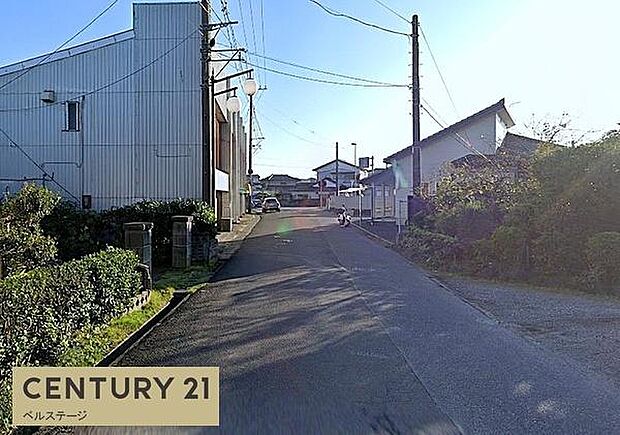 閑静な住宅街でのんびり過ごせます