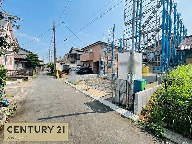 前面道路は交通量が少なく駐車もスムーズ！