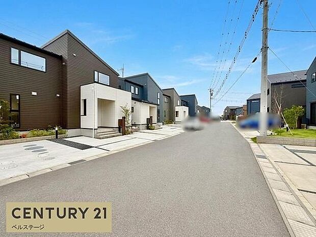 見通しの良い道路で、車の運転も安心です！
