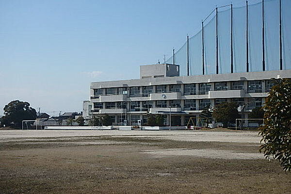 袖ケ浦市立奈良輪小学校まで1446m