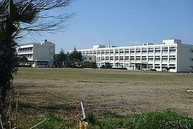 木更津市立岩根中学校まで1375m