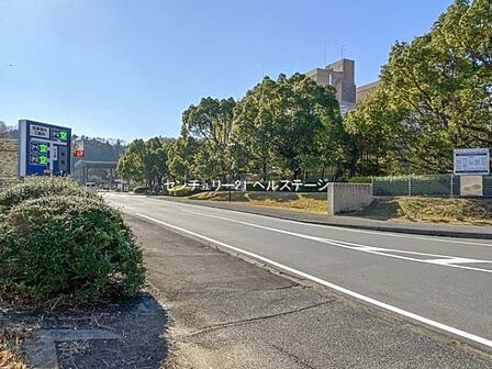 帝京大学ちば総合医療センターまで1974m