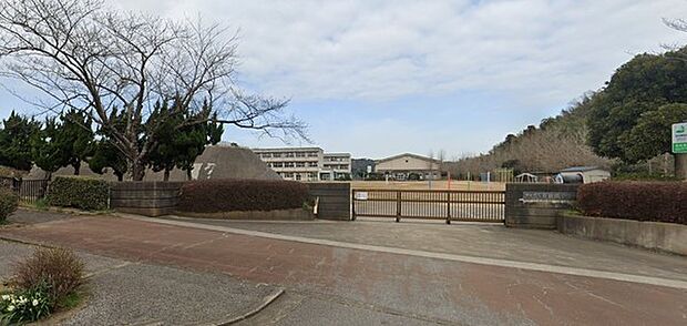 市原市立有秋南小学校まで691m