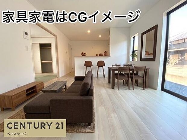 家具を置いた後も動きやすそうで、日常生活を快適に過ごせますね。お子様と一緒に使うときの使い方まで考えると、家族の生活に合わせて活用できそうです。