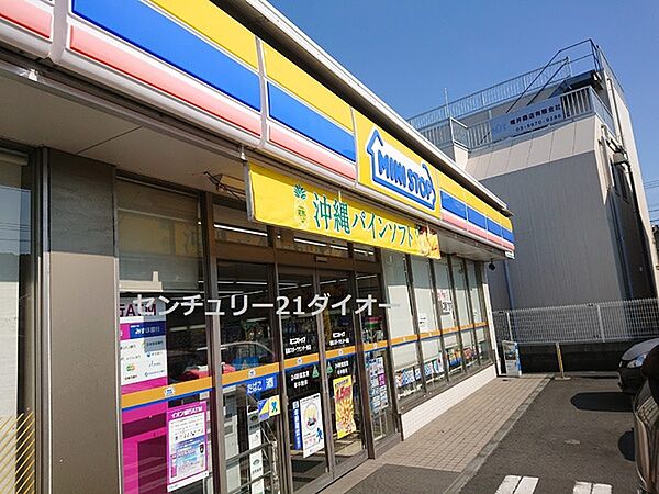 ミニストップ葛飾スポーツセンター前店まで216m
