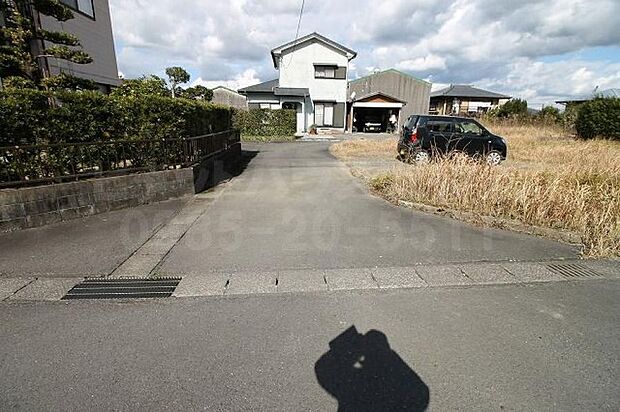 田野町分譲地前面道路