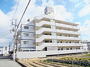 ロイヤルコーポ西明石 1階 築36年7ヶ月の賃貸物件