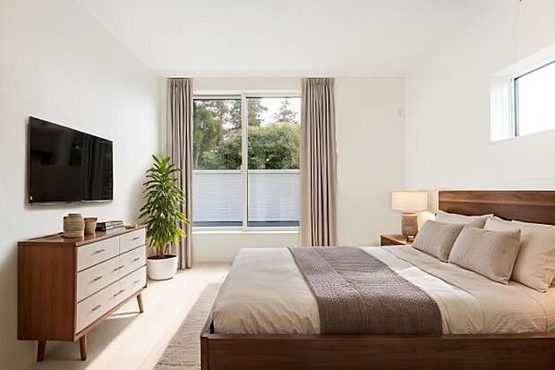 「今までと違うお目覚め」朝日を浴びて、体内時計をリセット。すがすがしい朝の光を浴びて、すっきりと目覚める。一日のスタートに大変大切な日当たりを家族の為に。※家具はCGイメージになります。