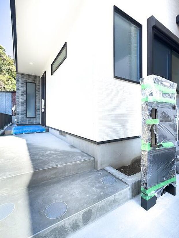 「スタイリッシュな玄関」お出かけの時。家に帰ってきたとき。このスタイリッシュな玄関に癒されます。