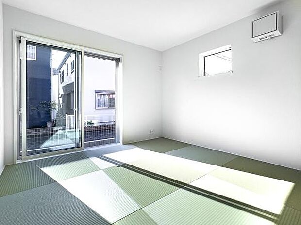 陽だまりのモダン和室。お子様のお昼寝や遊び場に。家族が自然と集まる、温かい空間です。