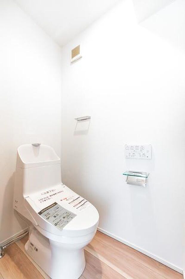 「お手洗い」清潔感と落ち着く雰囲気が大切なお手洗いです。