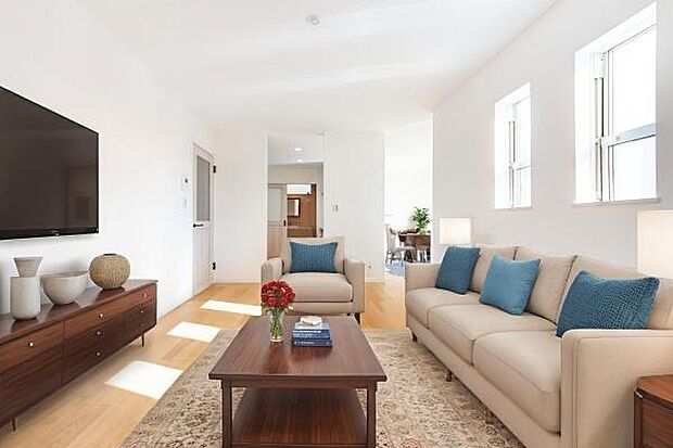 白壁に映える、大人のインダストリアル空間。洗練されたスタイルで、自分らしい毎日をデザイン